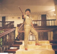 Maanagara Kaaval