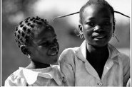 Des marelles et des petites filles