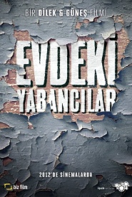 Evdeki Yabancilar