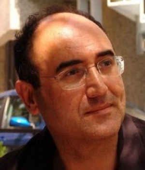 Sunay Akin