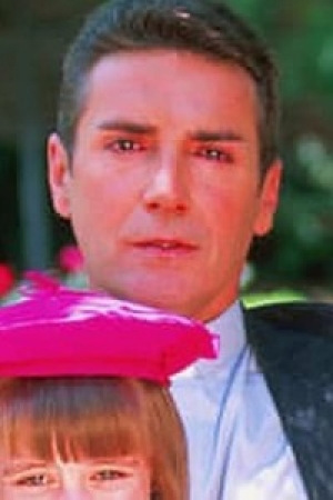 Manuel Saval