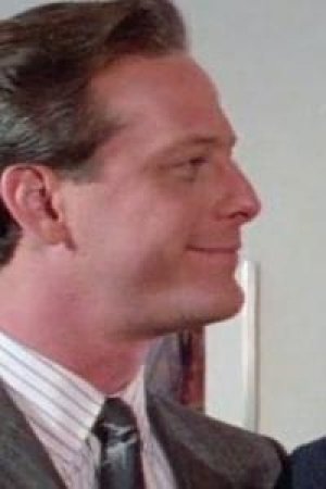 Mark Blum