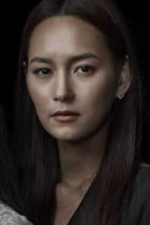 Namthip 'Bee' Jongrachatawiboon