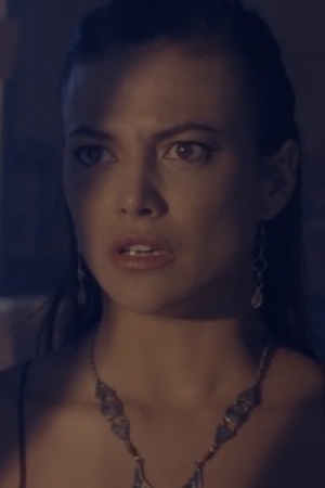 Elisa Mouliaá